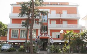 Hotel Edelweiss